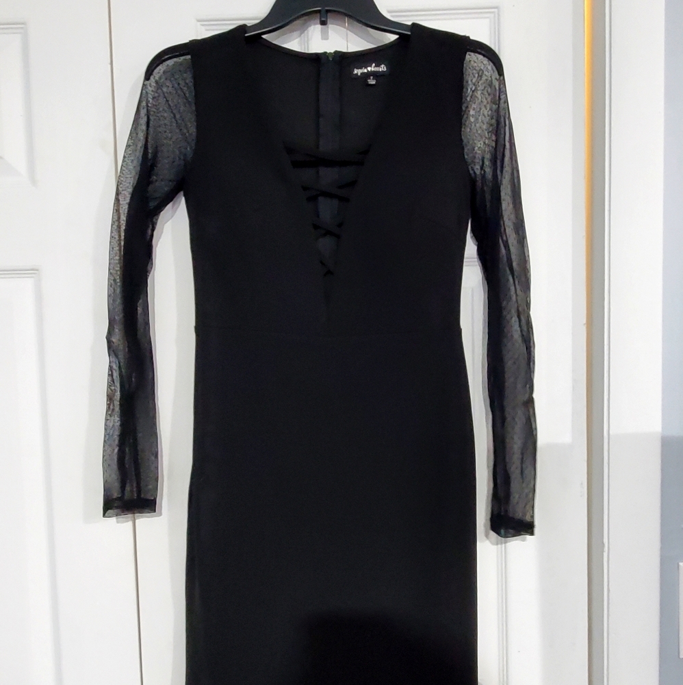 Stunning & Sexy black dress